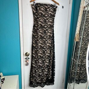 Women’s Adam Lippies Sheath Lace Dress maxi